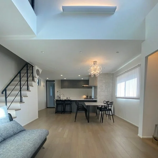 モダンなリビング・ダイニングキッチン