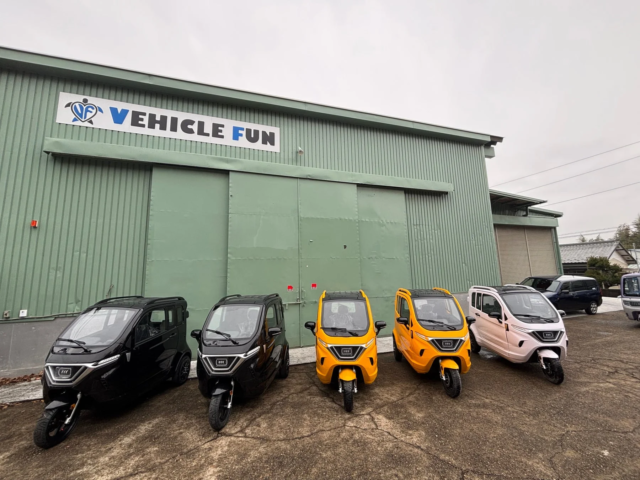 【ビークルファン】人気の三輪EV「アーバントライカー」に待望のドア付きモデルが登場！🚗💨