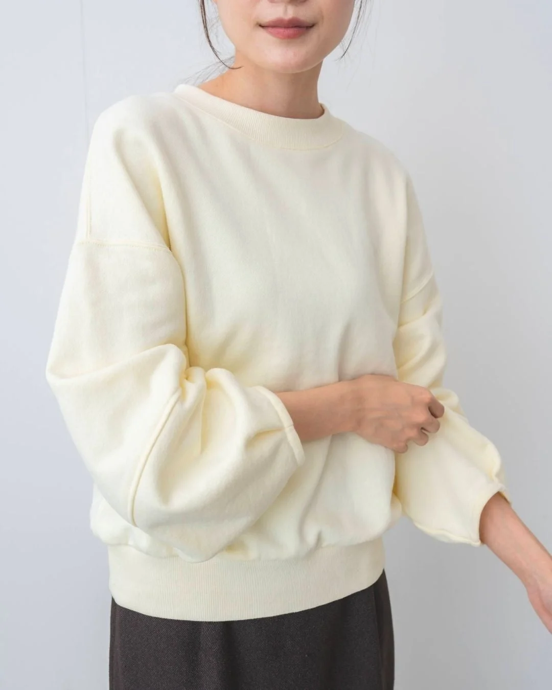 みかんスウェットのモデル写真