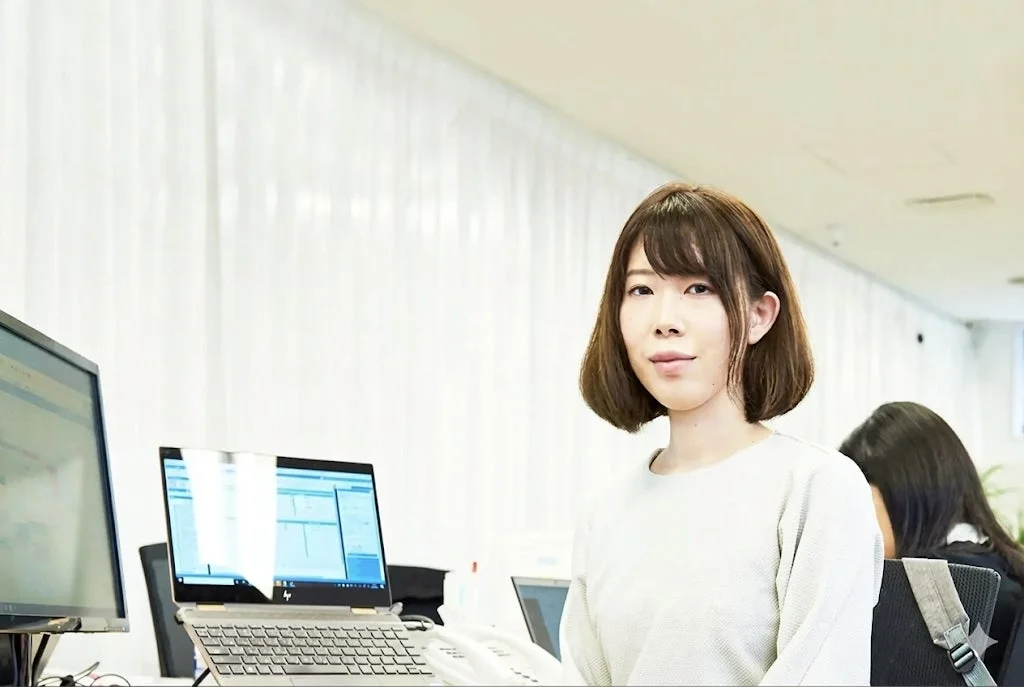 企画担当者（マーケティング部課長：和泉）