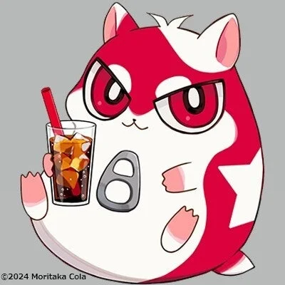 赤と白の可愛らしいキャラクターが、氷とストローが入ったグラスでコーラを飲んでいるイラスト