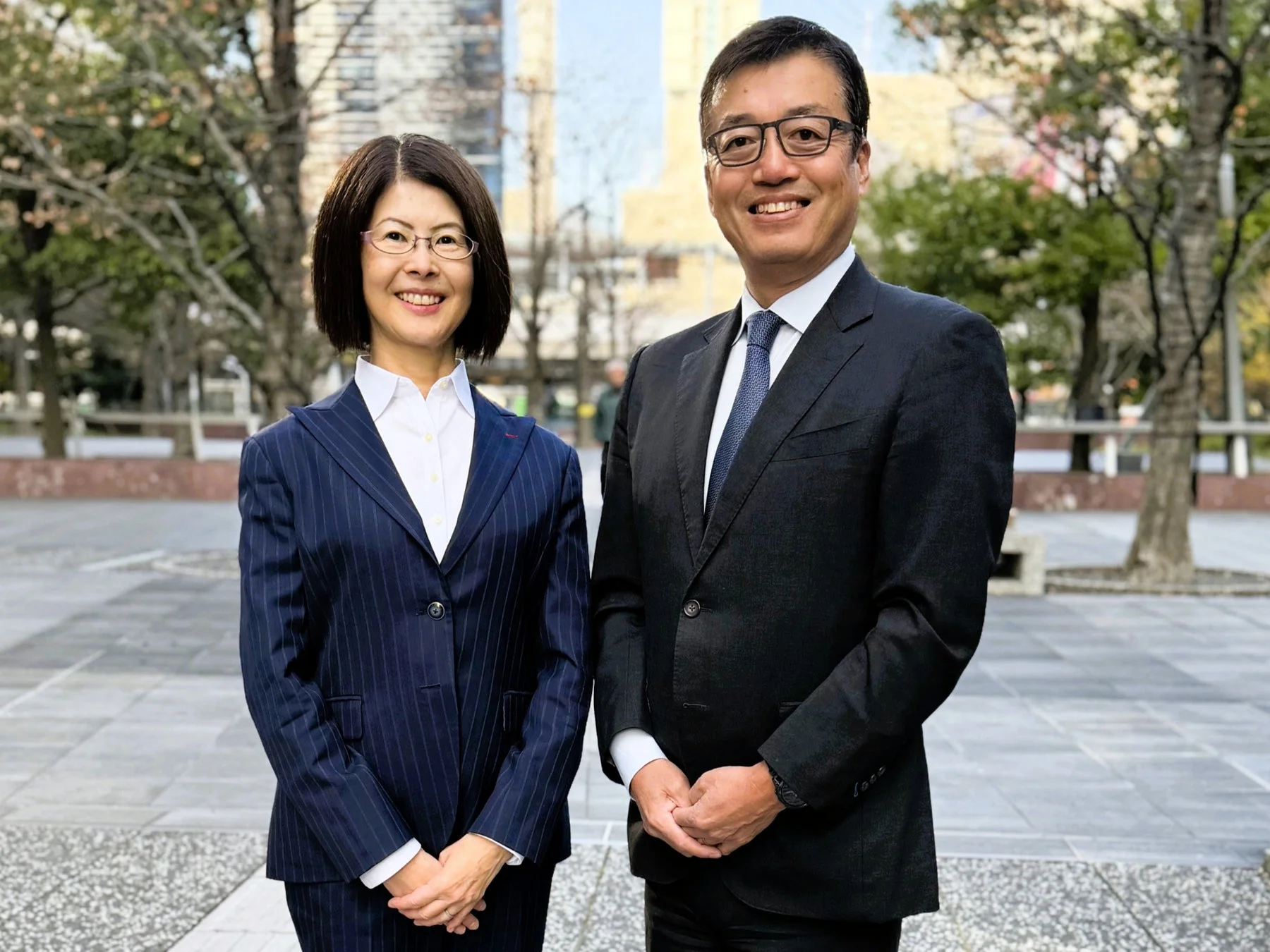 株式会社poliseeの共同創業者 鈴木協一郎氏と水越尚子氏