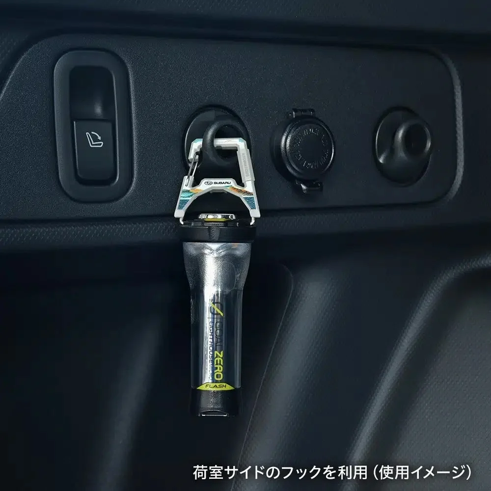 荷室サイドのフックを利用した使用イメージ