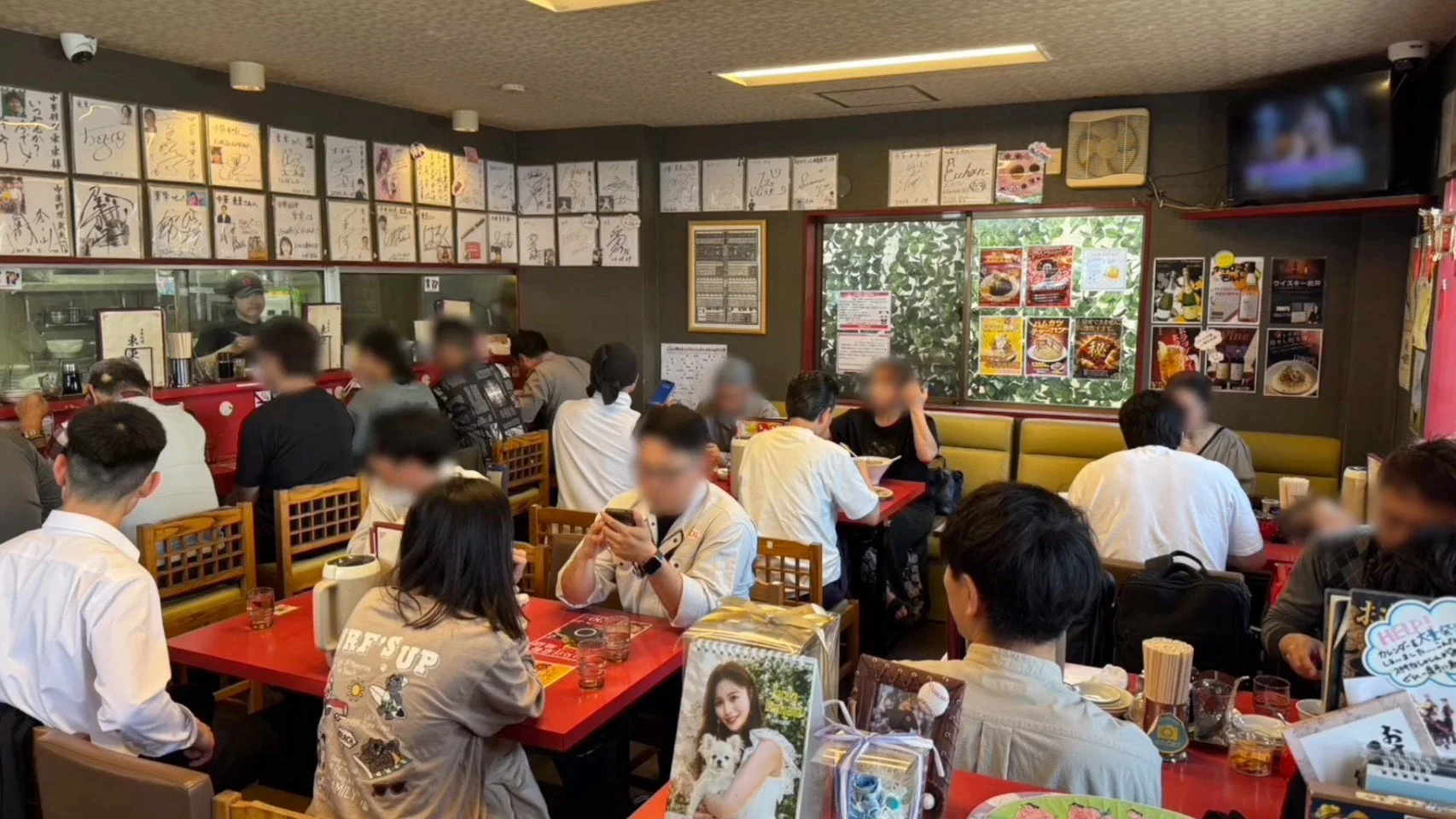 ラーメン店の店内